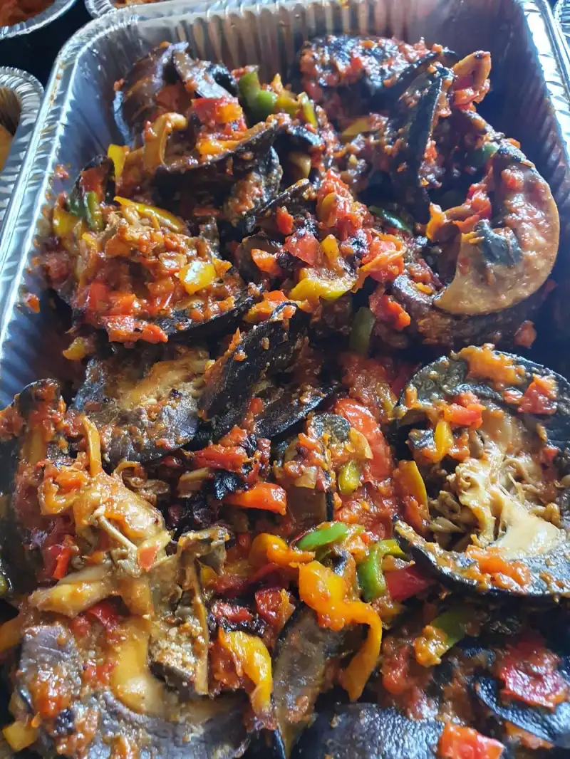 Peppered Snails