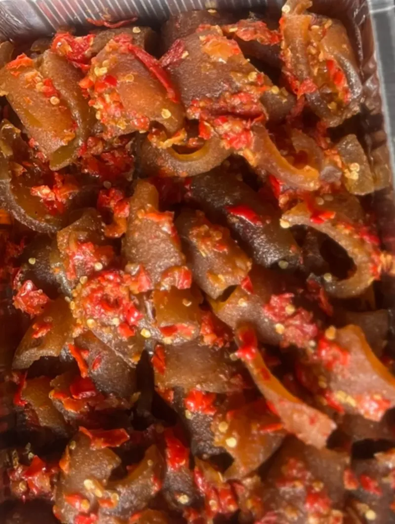 Peppered Pomo